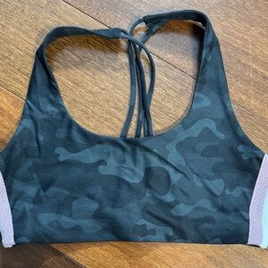 Black Camouflage Strappy Sports Bralette